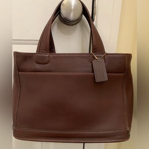 Vintage Coach 9303 dark brown handbag with zipper top and front & inside pockets